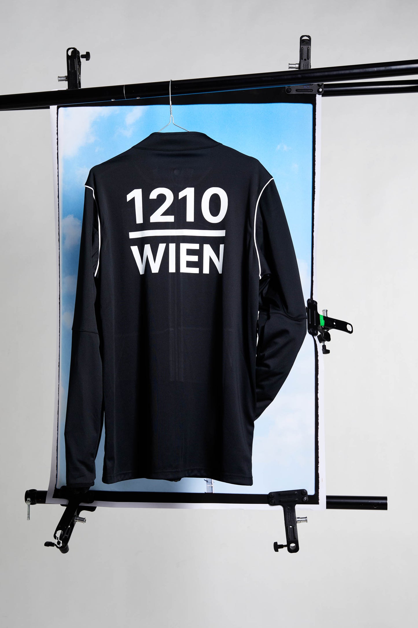 Trainingsshirt und Trainingsjacke